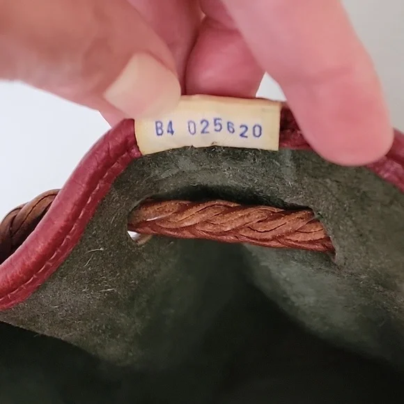 Dooney & Bourke Vintage Teton Drawstring Bucket Bag Green Drawstring - Picture 14 of 14